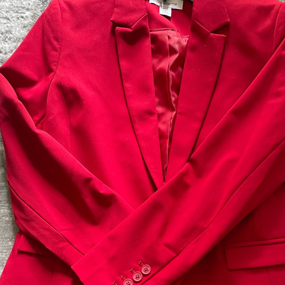 Brand New Beautiful Red Tailored Blazer - Classic Single-Button - Picture 2 of 3